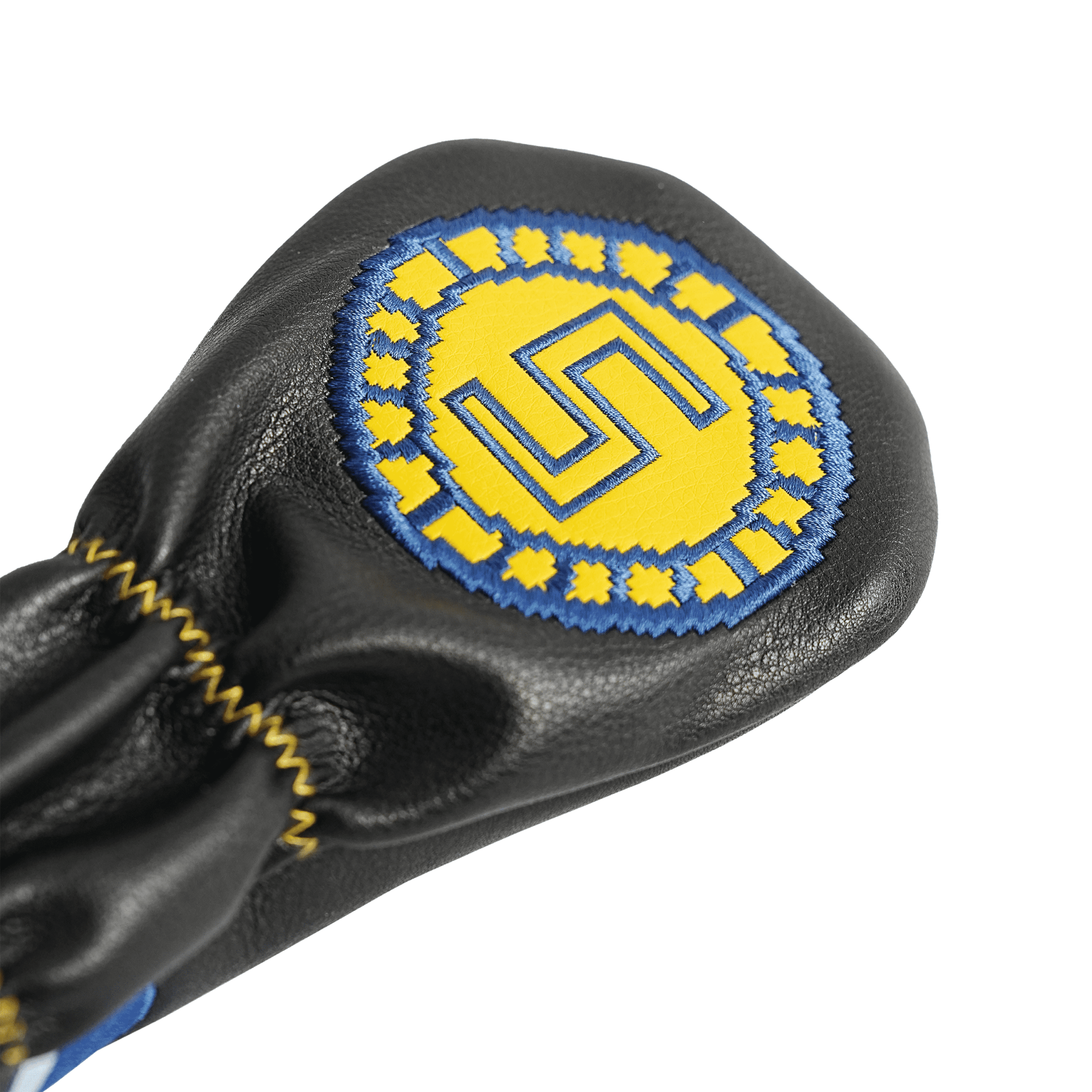 HE, product: Doll vending machine (Fig. 3)